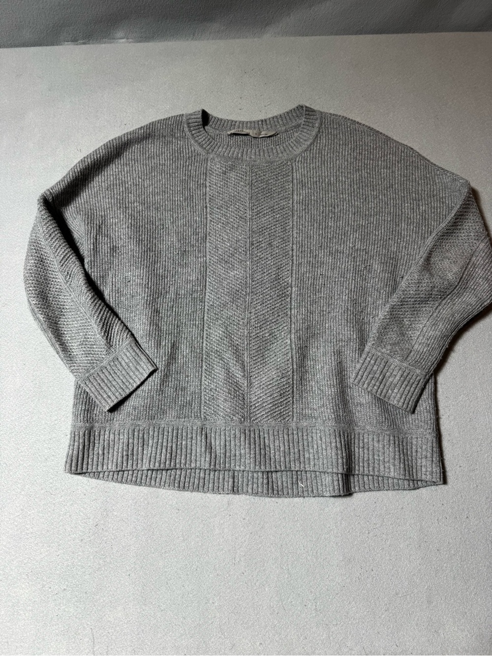 Athleta Heather Gray Crewneck Sweater